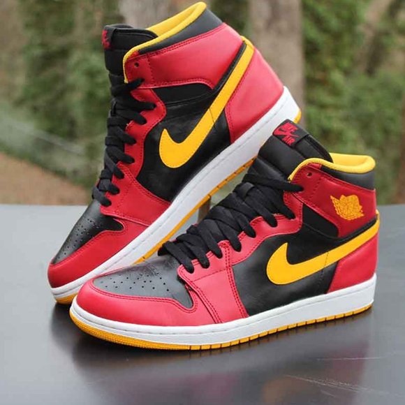 Air Jordan 1 High OG Highlight Reel 2013 - Picture 4 of 14